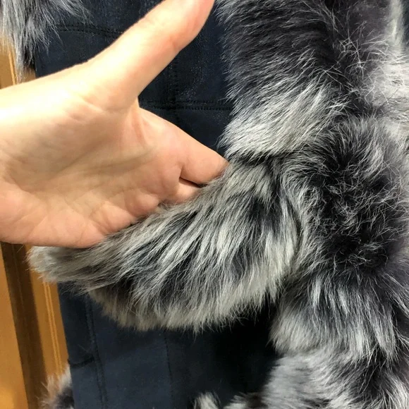 Real Sheepskin Fur Vest. - Picture 6 of 12